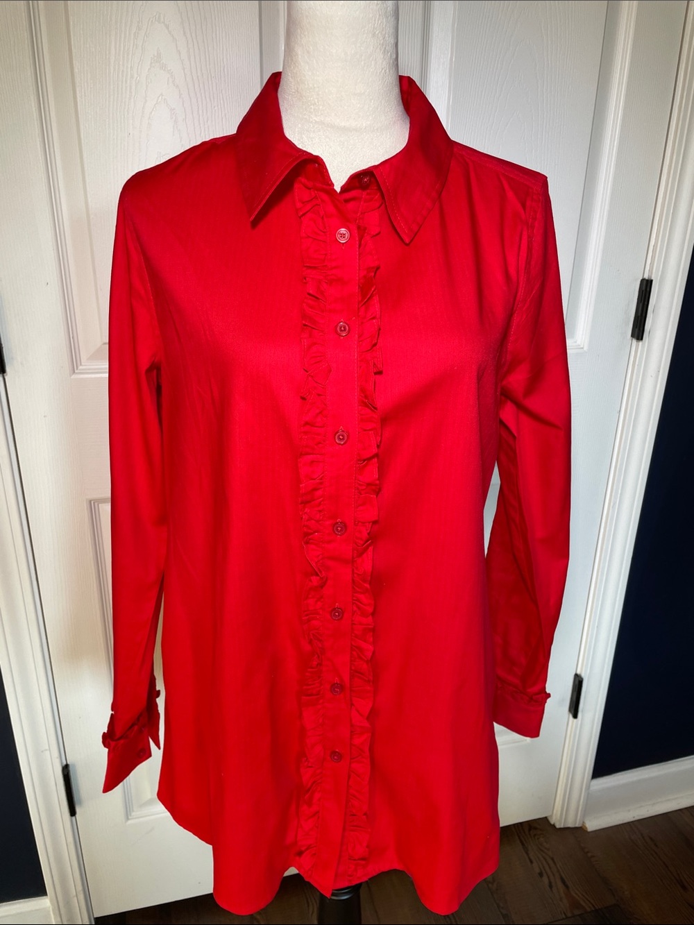 Liz Claiborne Red Ruffle Front Button Down Long Sleeve Cotton Blouse Size M